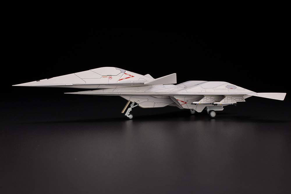 ACE COMBAT 7 SKIES UNKNOWN ADFX-10F L205mm 1/144 Aircraft Model